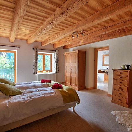 La Ferme Du Chateau Abondance Екстериор снимка