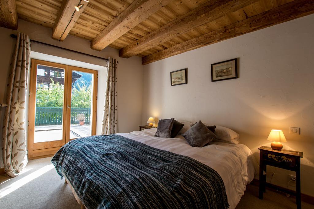 La Ferme Du Chateau Abondance Екстериор снимка