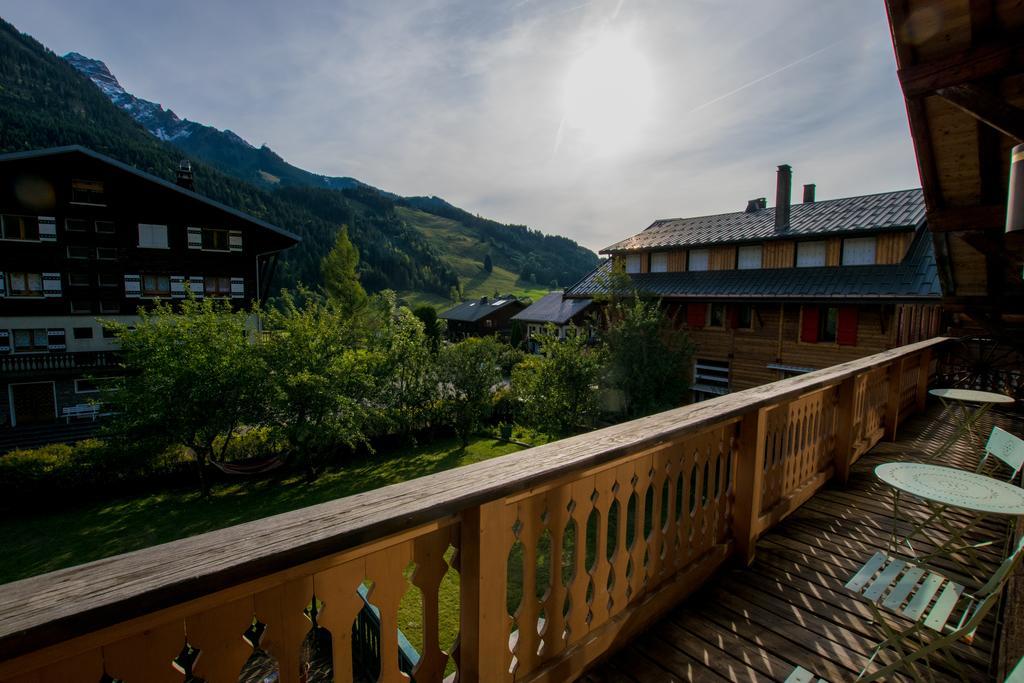 La Ferme Du Chateau Abondance Екстериор снимка