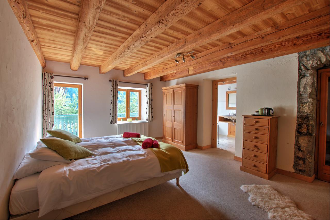 La Ferme Du Chateau Abondance Екстериор снимка
