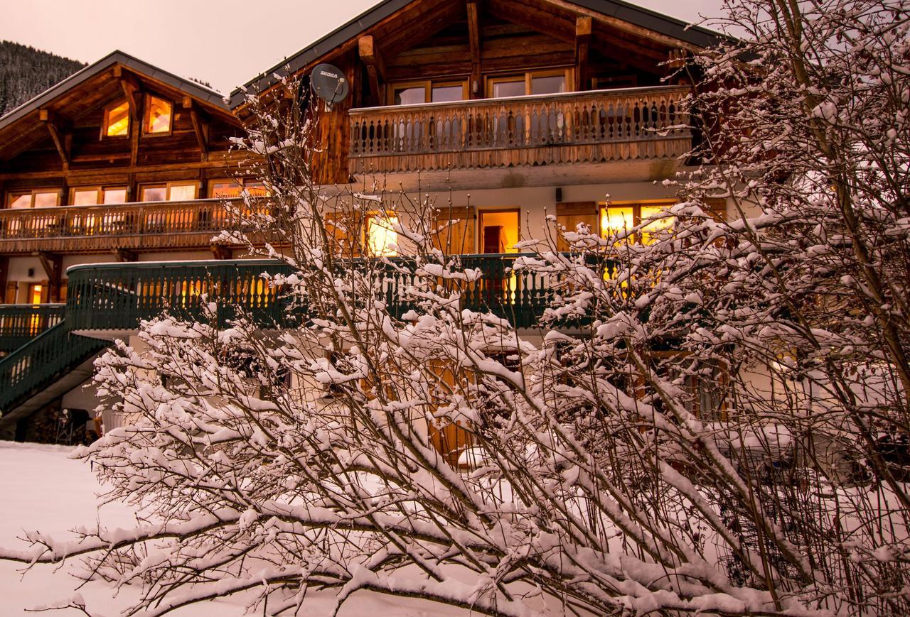 La Ferme Du Chateau Abondance Екстериор снимка