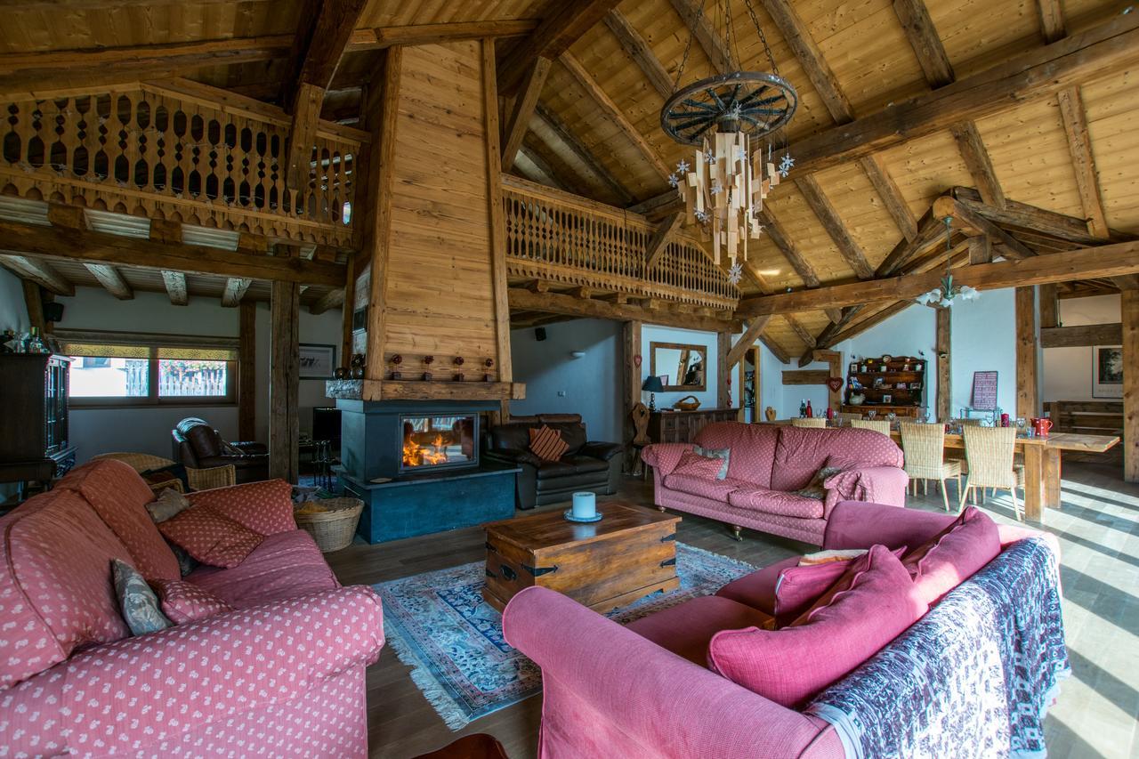 La Ferme Du Chateau Abondance Екстериор снимка